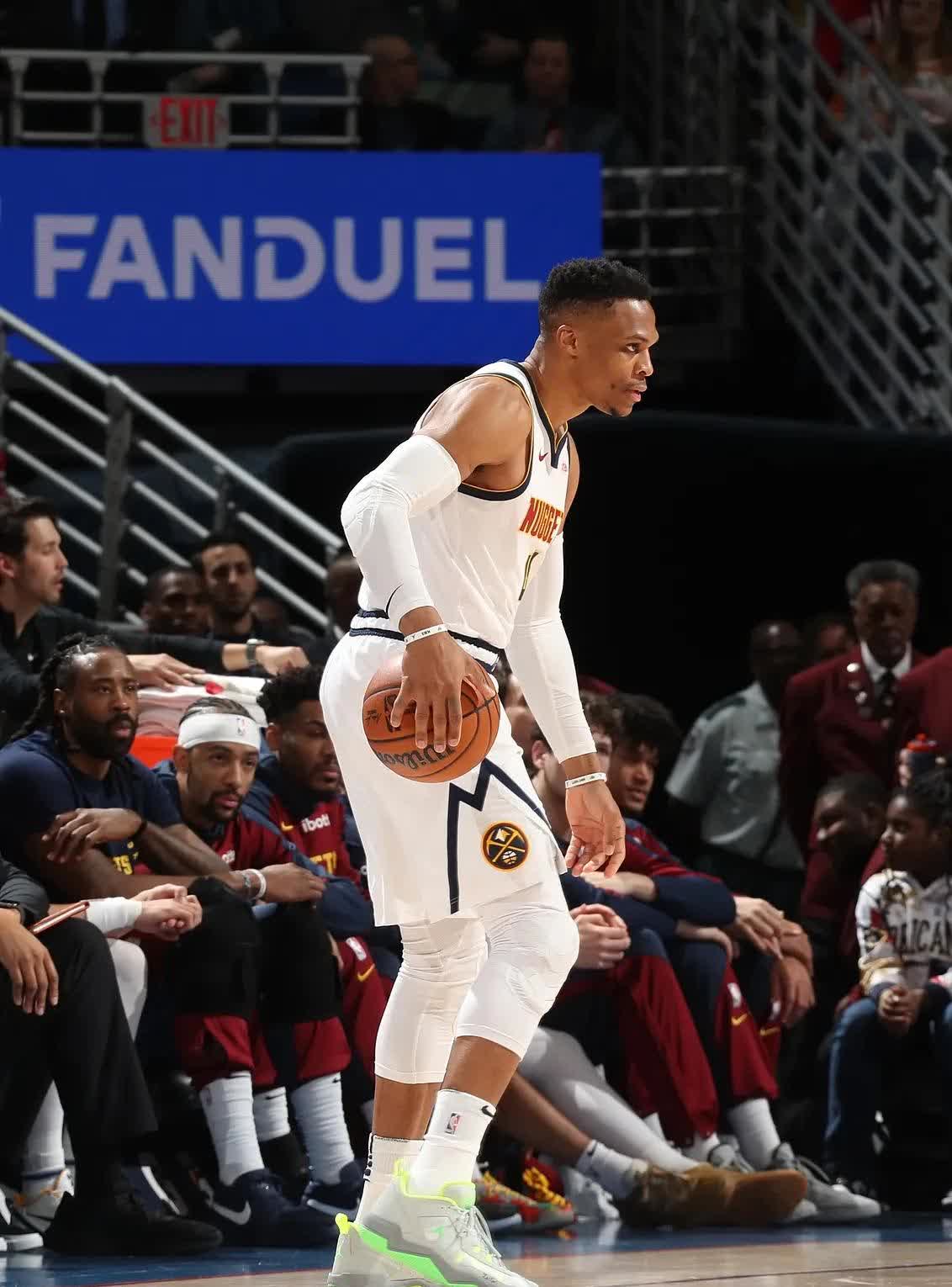 星空体育官方网站-数据解析：投篮命中率达47%，助攻20+表现亮眼！的简单介绍